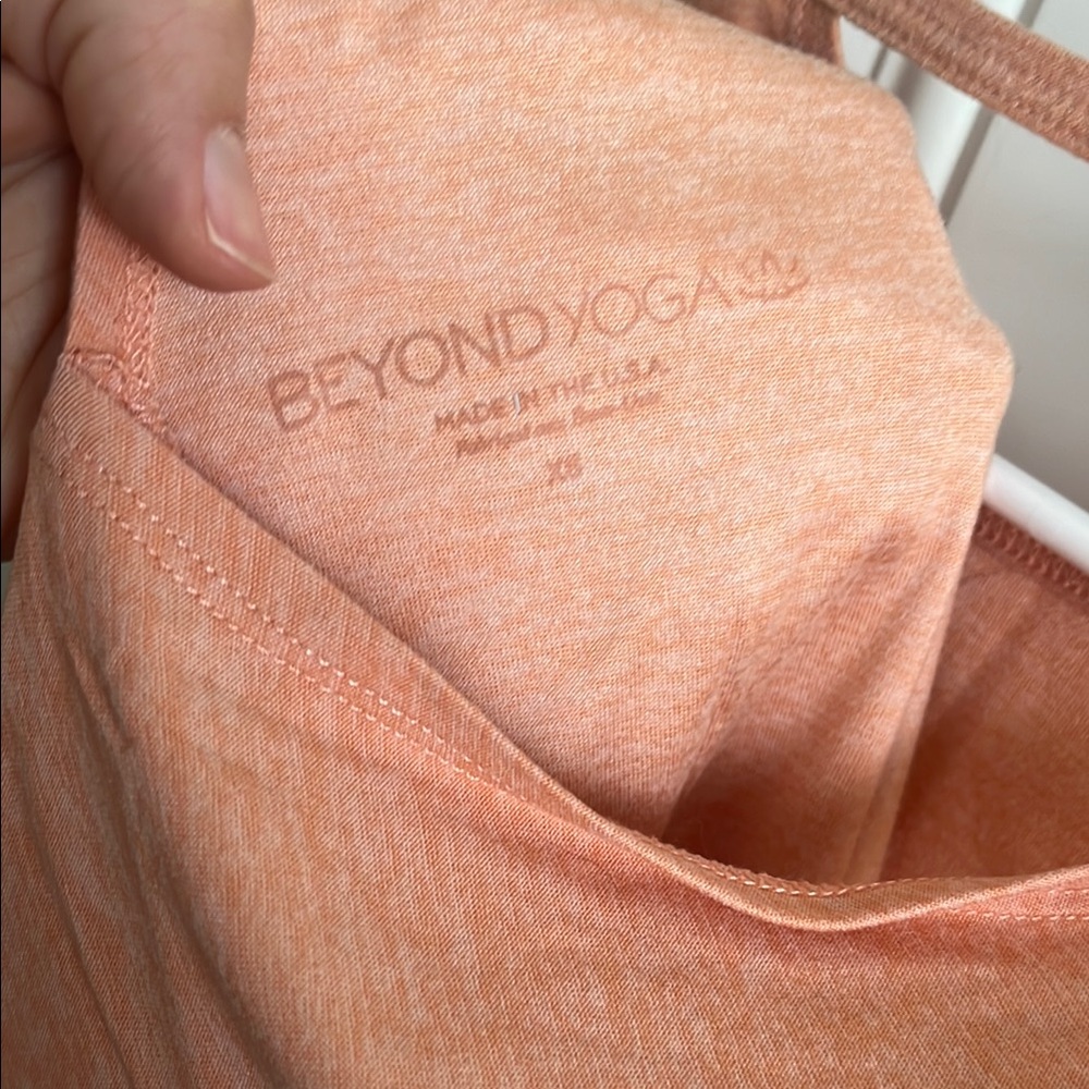 Beyond Yoga Tank - Picture 3 of 6
